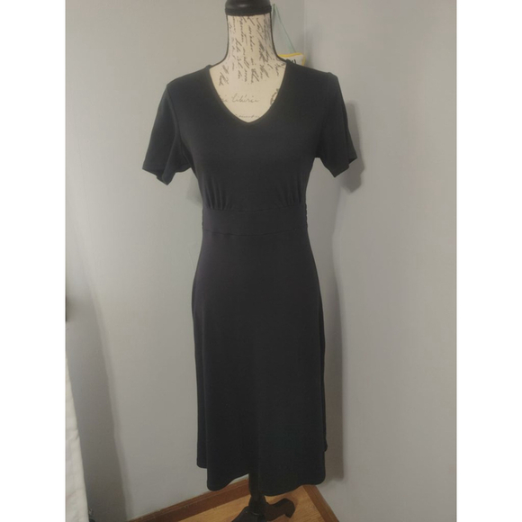 Liz Claiborne Dresses & Skirts - Women's Liz Claiborne Essentials Black Cotton Stretch Waist Dress Size XXS